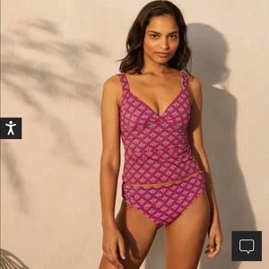 Boden Palm Petal tankini size 6- top and bottom
